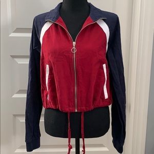 Cropped long sleeve zip up